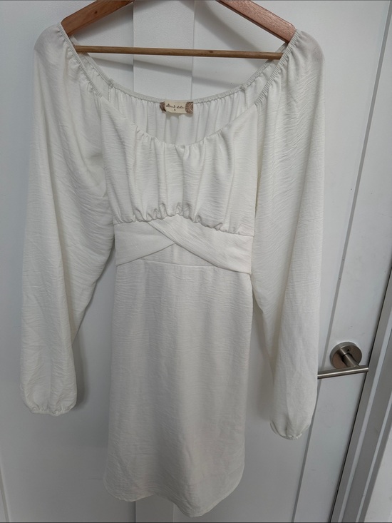 Altar'd State Dresses & Skirts - Altar'd State white Long Sleeve Midi Dress
